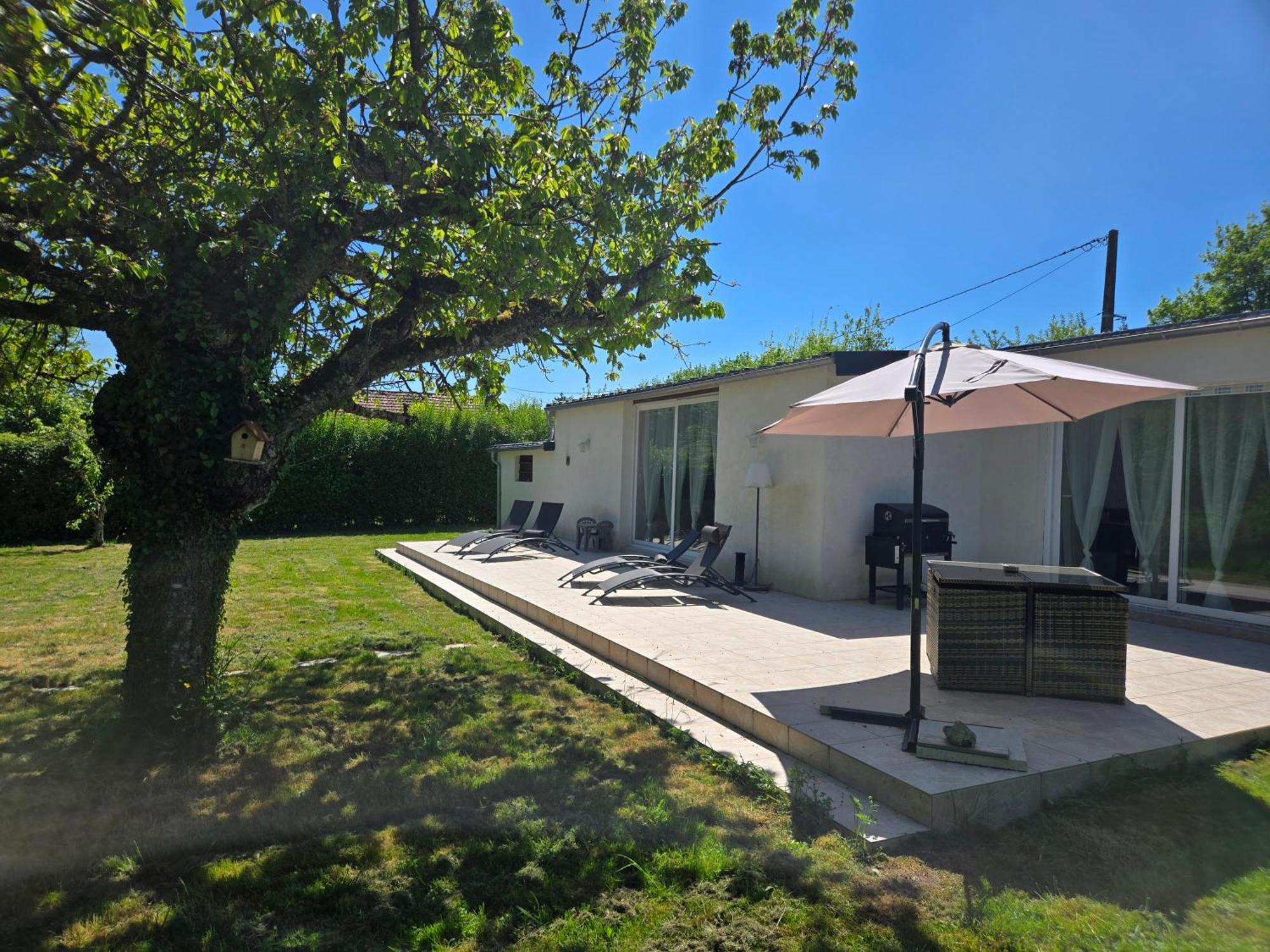 O' Coin Du Beaufol Lassigny Exterior foto